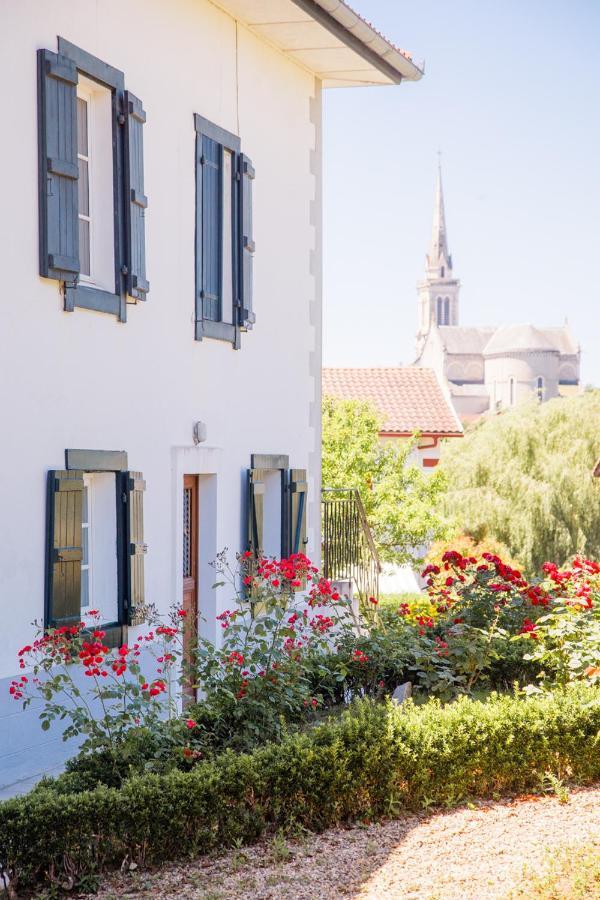 Maison Gamboia, Chambres D'Hotes Au Calme Avec Jardin Hasparren Dış mekan fotoğraf